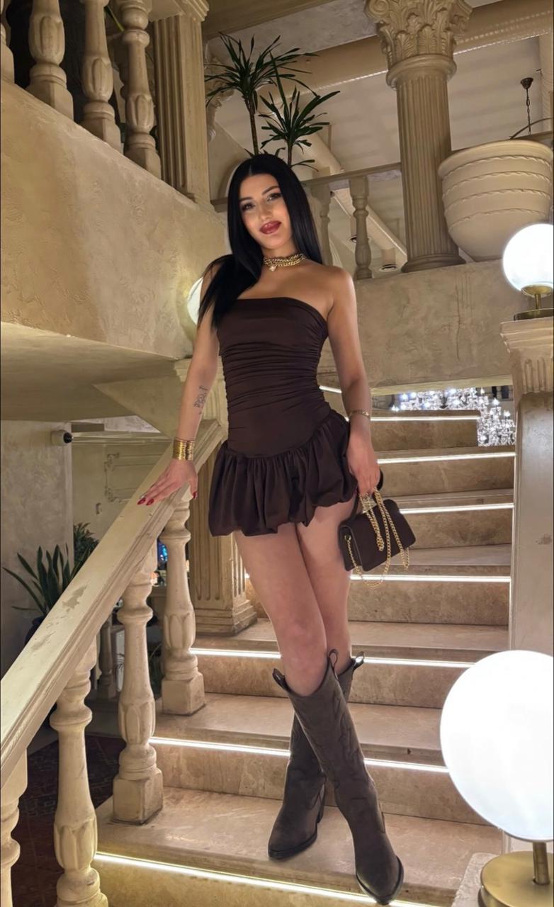 Atlantı Bayan Escort Bayan Hale