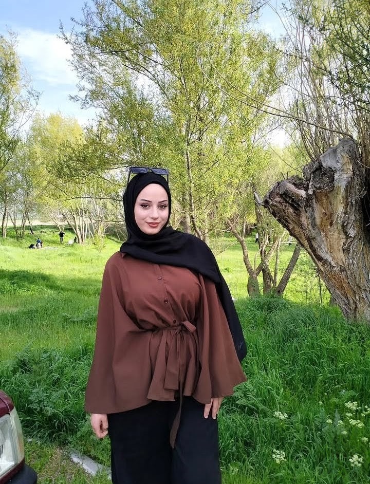 Nakipoğlu Kendi Yeri Olan Bayan Escort Elif