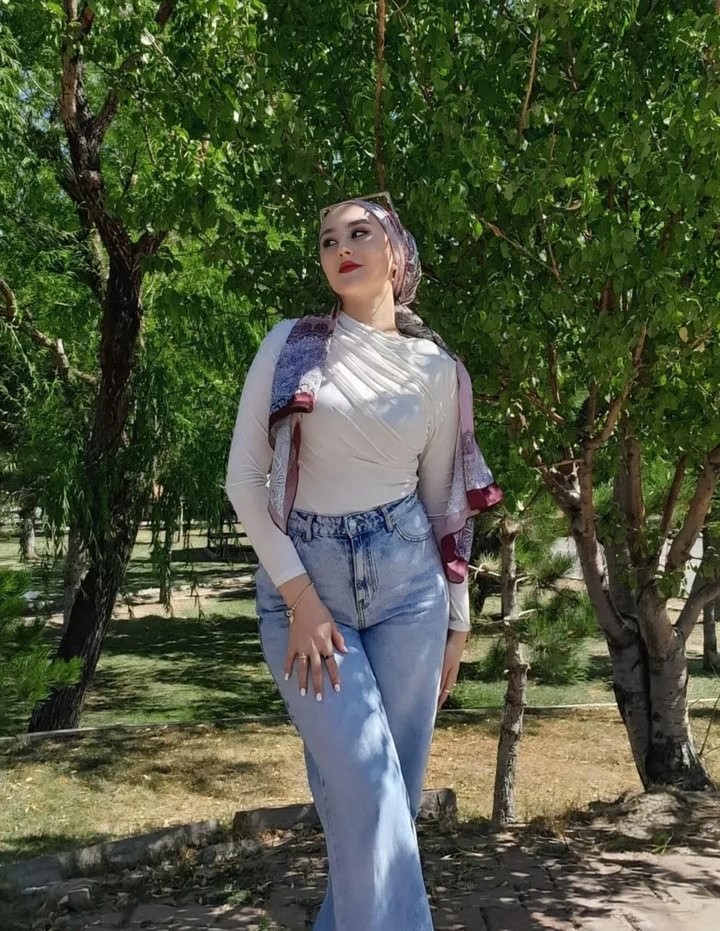 Ekizli Hayalini Arayan Kadın Bayan Escort Kader